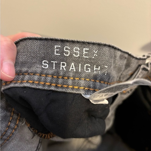 Aeropostale Gray Distressed straight leg Essex Jeans Size 29/30 - Picture 8 of 11